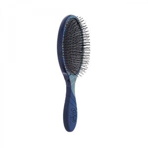 The Wet Brush Free Sixty The Wet Brush Free Sixty